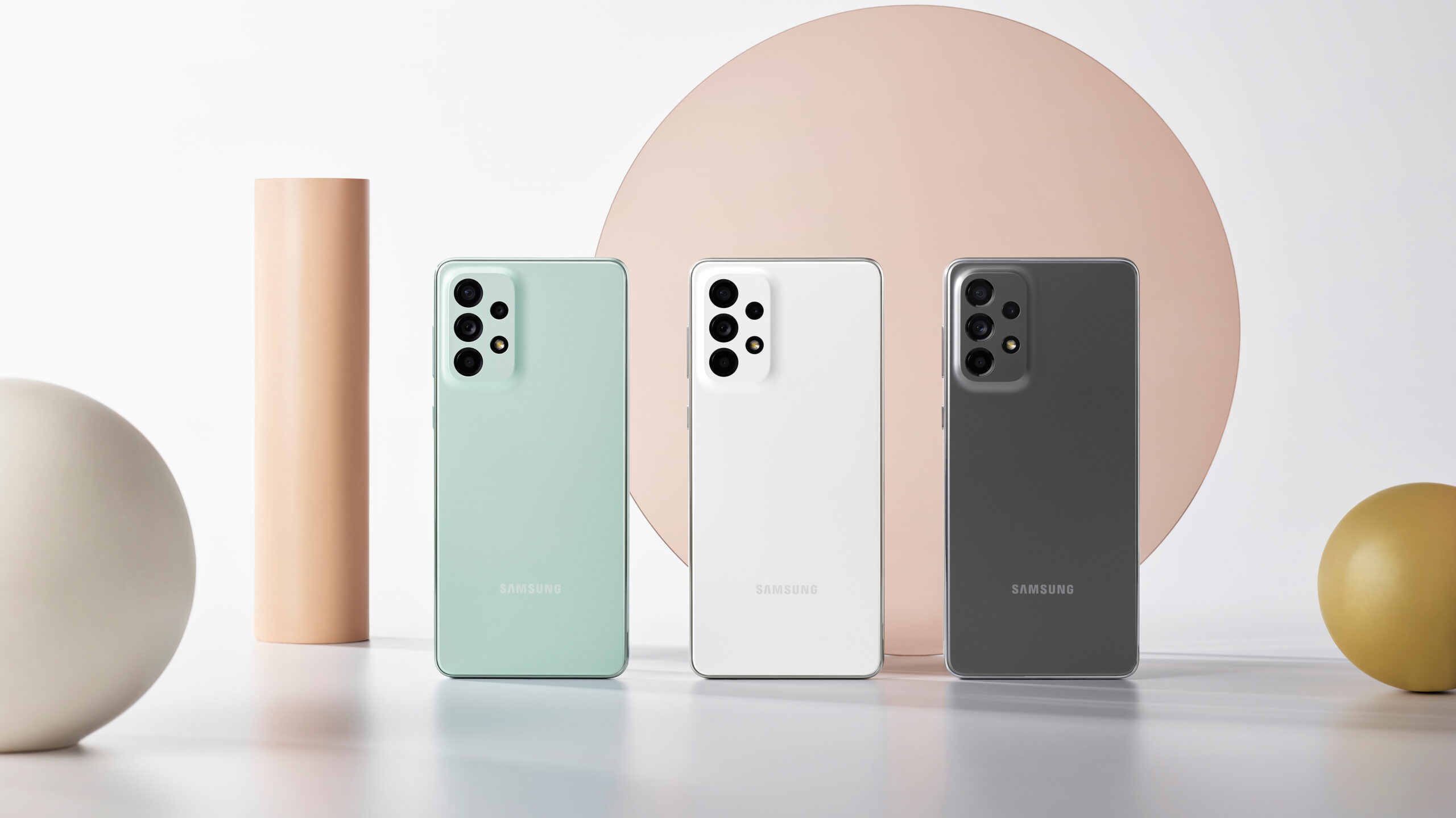 Samsung Galaxy A73 5G ra mắt: Màn hình 120Hz, snapdragon 778G, camera 108MP